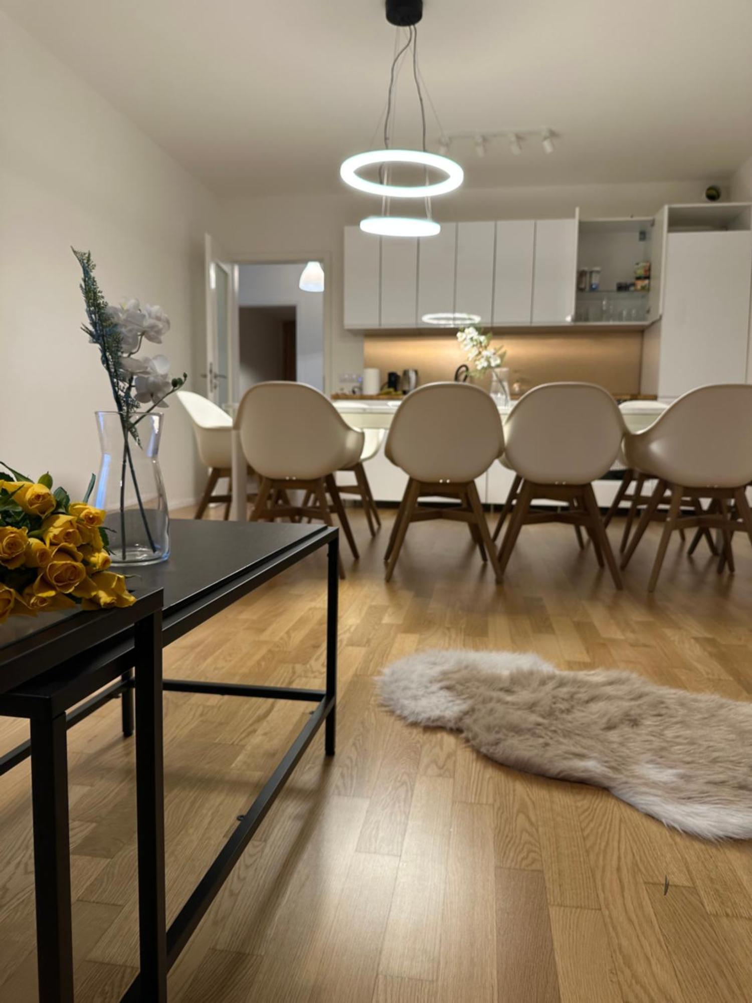 Apartment 4 Room, 2 Bath, Parking Praga Zewnętrze zdjęcie