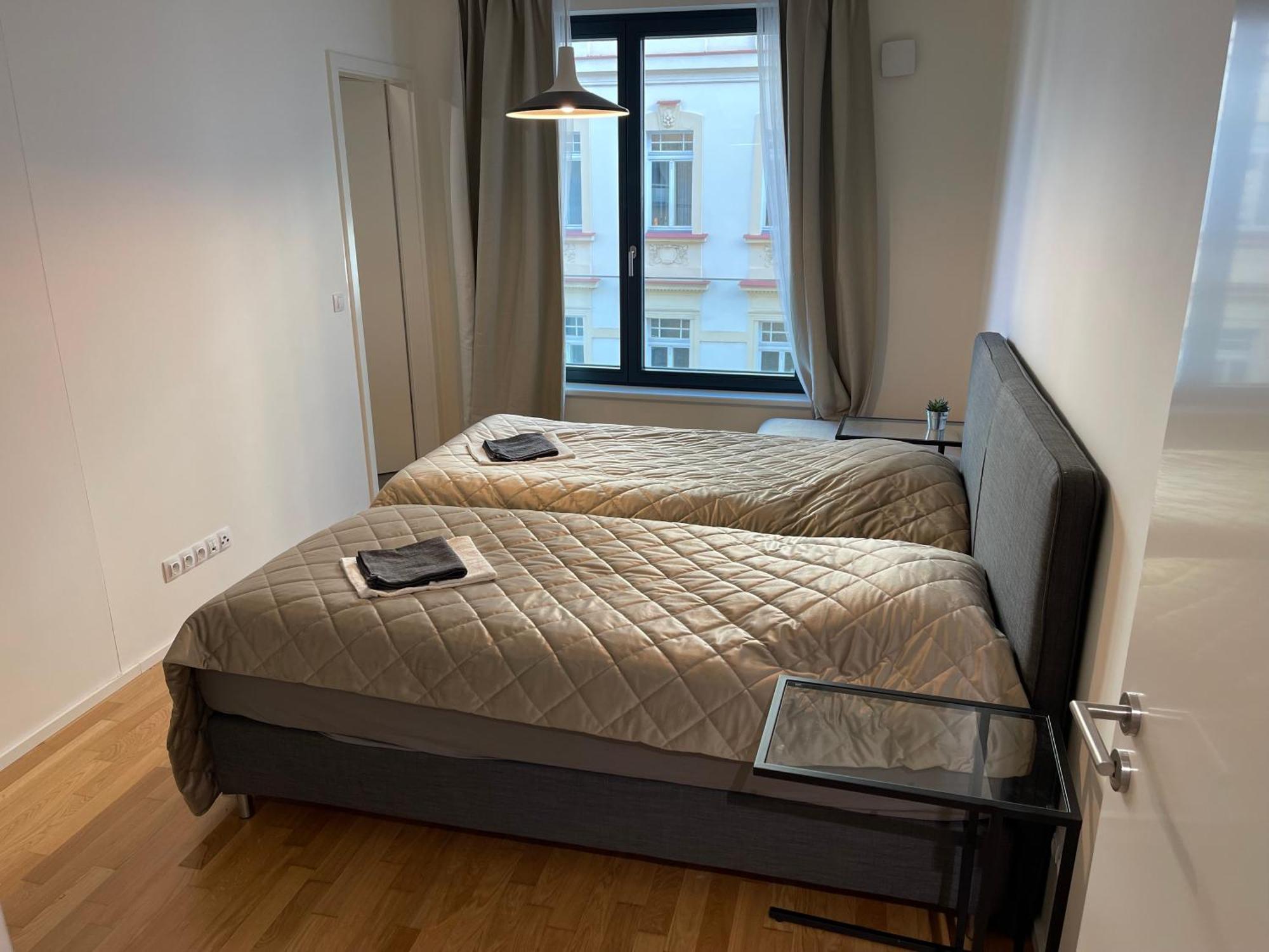 Apartment 4 Room, 2 Bath, Parking Praga Zewnętrze zdjęcie